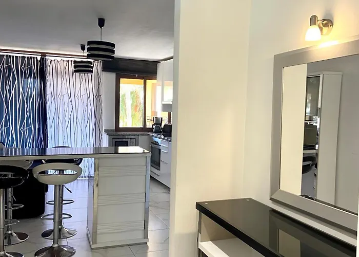 Pueblo Canario For 6 Persons! Apartament Playa Feñabe